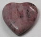 Preview: 1 Herz Naturstein Rhodonit ca. 20 mm x 20 mm x 6 mm