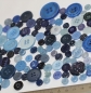 Preview: ca. 50 g Knöpfe aus Kunststoff Blautöne Mix verschiedene Größen und Formen