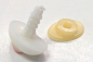 Preview: Sicherheitsnase 20 mm x 11,5 mm Hase hart weiß-rosa mit Sicherheitsscheibe 2