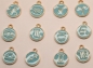 Preview: 1 Anhänger Sternzeichen Tierkreiszeichen aus Metall aqua silber ca. 11 mm