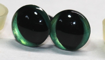 1 Paar Sicherheitsaugen trapezoid grün metallic 10 mm Katze Drache