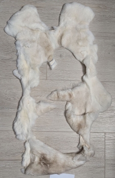 Kaninchenfellreste wie auf den Fotos zu sehen Nr. 28