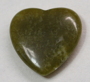 1 Herz Naturstein grüner Achat ca. 20 mm x 20 mm x 6 mm