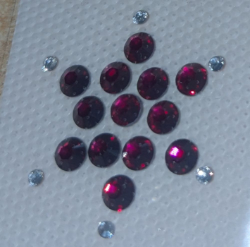 Preview: Swarovski-Bügelapplikation Stern Rubin