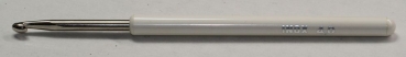 1 Häkelnadel 4 mm Metall mit Kunststoffgriff Farbe weiß