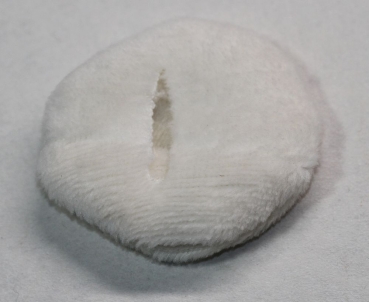1 Mund cremeweiß mit brauner Stickerei zum Annähen ca. 4 cm x 3,5 cm aus Stoff