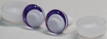 Preview: 1 Paar Sicherheitsaugen trapezoid 14 mm purpur metallic weiße Pupille Schielaugen