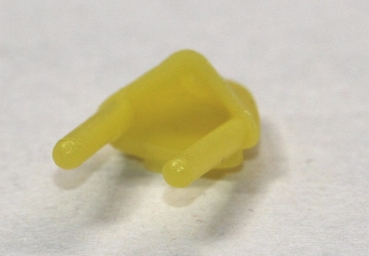 1 Stück Schnabel zum Einkleben 19 mm x 11 mm gelb