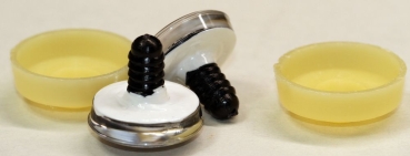 1 Paar Sicherheitsaugen trapezoid 25 mm schwarze Pupille mit weißem Punkt weiß
