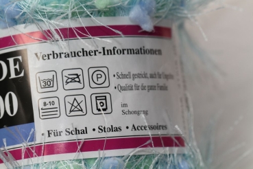 Wolle USCHI Top-Kolorit Effektgarn 100 g 57 % Polyester 43 % Polyamid Farbe hellblau-hellgrün