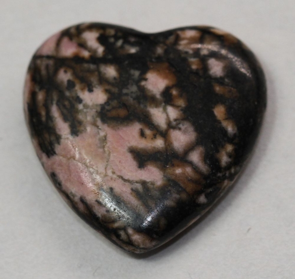 1 Herz Naturstein Rhodonit ca. 20 mm x 20 mm x 6 mm