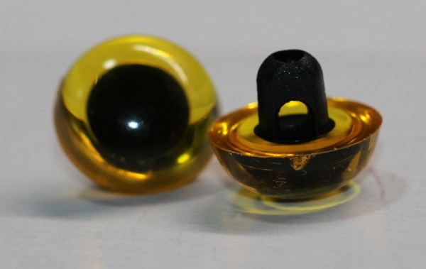 1 Paar 10,5 mm Kunststoffaugen transparent gelb durchgefärbt rund zum Annähen