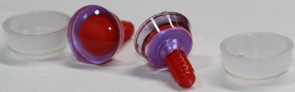 1 Paar Sicherheitsaugen trapezoid pink blau Prisma Color 16 mm rote Pupille