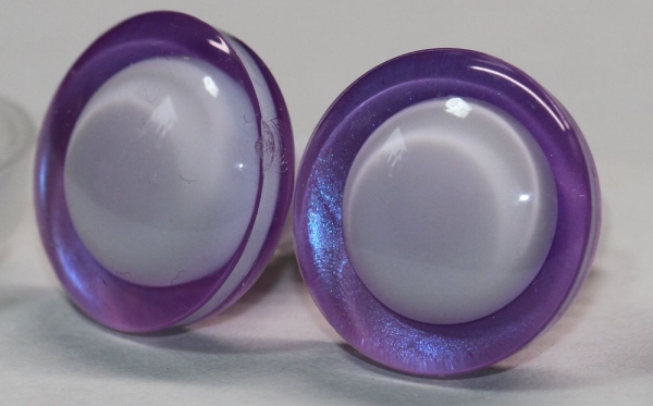 1 Paar Sicherheitsaugen trapezoid pink blau Prisma Color 18 mm weiße Pupille