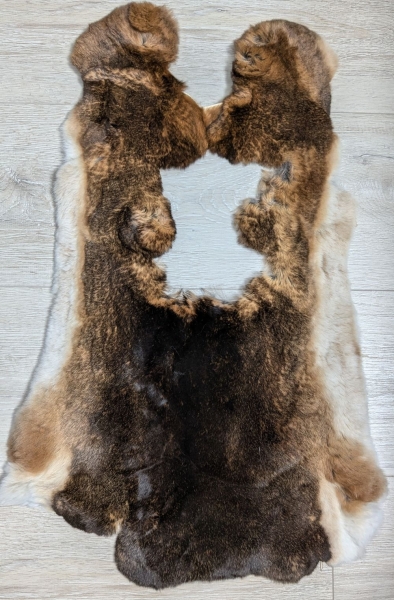 Kaninchenfellreste wie auf den Fotos zu sehen Nr. 25