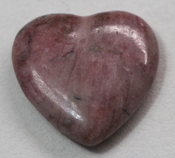 1 Herz Naturstein Rhodonit ca. 20 mm x 20 mm x 6 mm