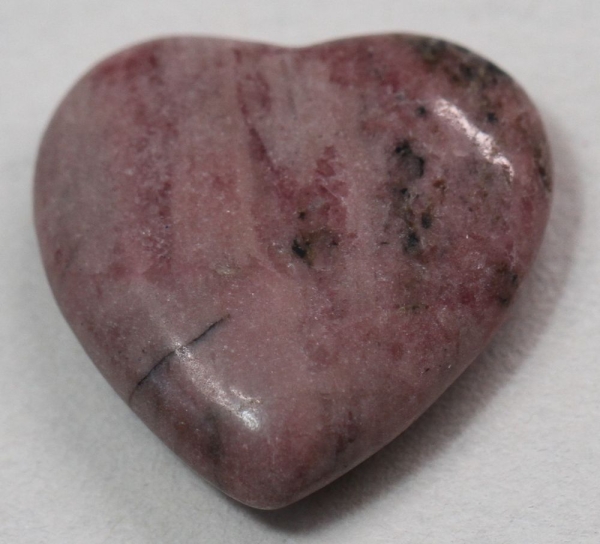 1 Herz Naturstein Rhodonit ca. 20 mm x 20 mm x 6 mm