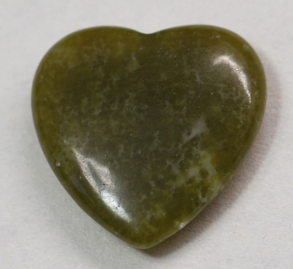 1 Herz Naturstein grüner Achat ca. 20 mm x 20 mm x 6 mm
