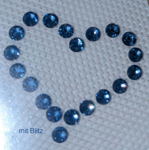 Swarovski-Bügelapplikation Herz mini Denim blue