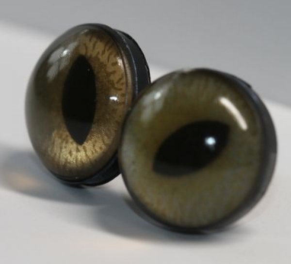 1 Paar 16 mm Sicherheitsaugen mittlere geschlitzte Pupillen grünblau schimmernd verschiedenfarbige Iris