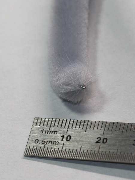 1 Stück Biegeplüsch 1 m lang Chenilledraht 8 mm Durchmesser grau