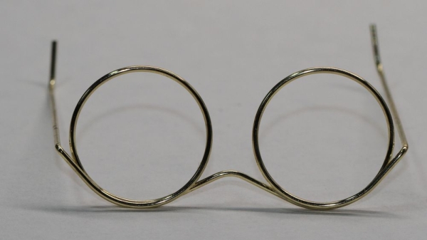 Brille ca. 5,5 cm gold ohne Gläser für Teddies oder Puppen Accessoire Requisite