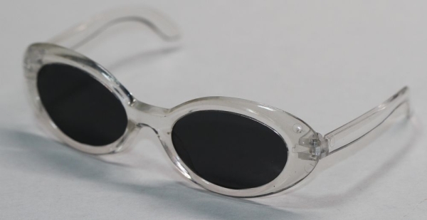 Brille 8,5 cm Kunststoff transparent schwarze Gläser für Teddies oder Puppen Accessoire Requisite
