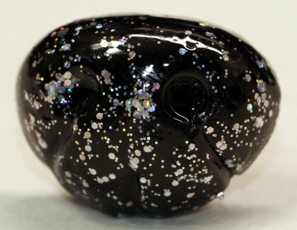 Sicherheitsnase 24,3 mm x 18,4 mm Hund hart schwarz Glitter mit Sicherheitsscheibe