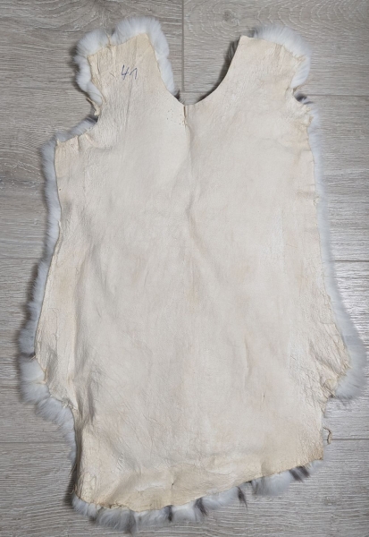 Kaninchenfell Rexkanin weiß mit braunen Flecken Nr. 41