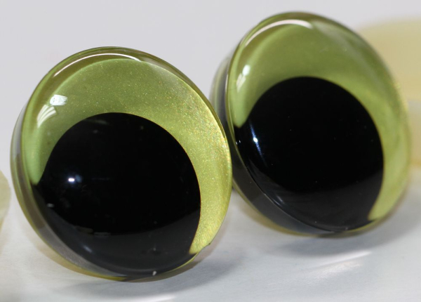 1 Paar Sicherheitsaugen trapezoid 30 mm Lemon irisierend metallic Schielaugen