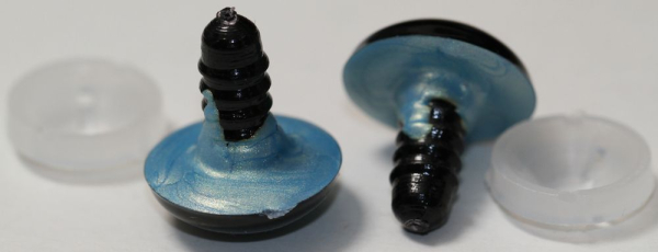 1 Paar Sicherheitsaugen 18 mm Sky Blue irisierend metallic Schielaugen