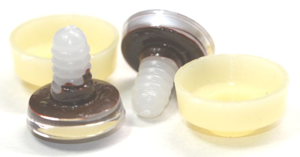 1 Paar Sicherheitsaugen Schielaugen trapezoid 20 mm braun nachtleuchtende Pupille
