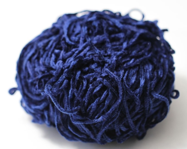 Wolle Schewe Chenille 26 g 100 % Polyacryl Farbe dunkelblau Rest