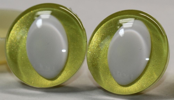 1 Paar Sicherheitsaugen trapezoid lemon metallic 25 mm Katze Drache weiße Pupille