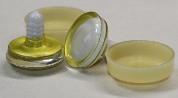 1 Paar Sicherheitsaugen trapezoid lemon metallic 25 mm Katze Drache weiße Pupille