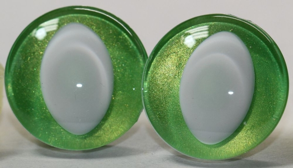 1 Paar Sicherheitsaugen trapezoid spring green metallic 25 mm Katze Drache weiße Pupille