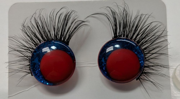 Sicherheitsaugen Glitter blau rote Pupille schielend mit Wimpern trapezoid 14 mm